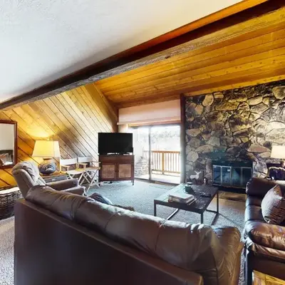 Snowcreek 234