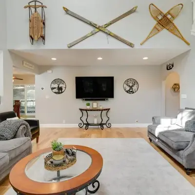 Near Dtwn Twain Harte Home with Furnished Deck!