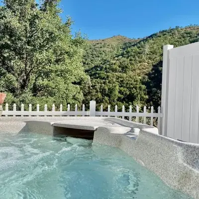 Eagle Nest River Views Hot Tub Games Sleeps 6
