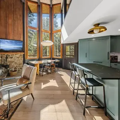 Birchwood Retreat by Tahoe Getaways - Newly Remodeled Pet Friendly Home in Alpine Meadows with Wood Fireplace