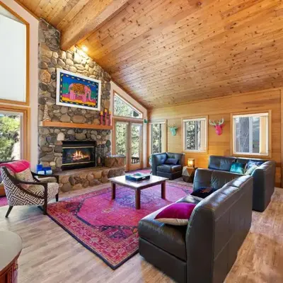 Mosaic Magic at Northstar - Luxury 4BR with Private Hot Tub and Free Ski Shuttle