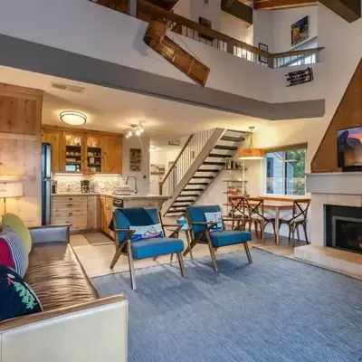 Stylish 2BD in Carnelian Bay