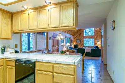 Gallery image of Sunset View Chalet in Arnold