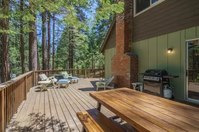 Gallery image of Lakemont Love in Arnold