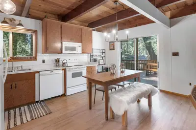Gallery image of Lakemont Love in Arnold
