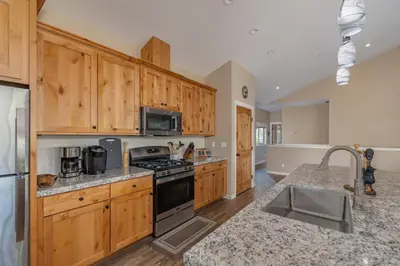 Gallery image of Bronco Bears Hideaway in Arnold