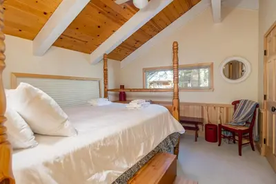 Gallery image of Candys Cottage in Camp Connell