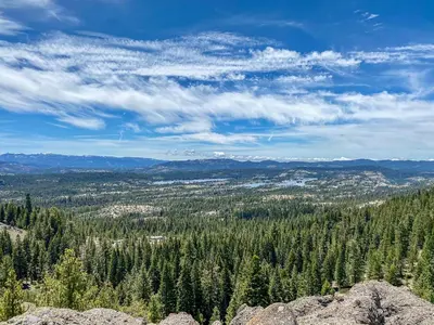 Gallery image of Bear Mountain in Dorrington