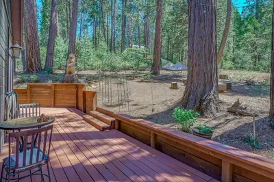 Gallery image of Cozy Bear Cabin in Arnold