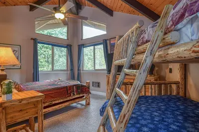 Gallery image of Retreat to Paradise in Arnold