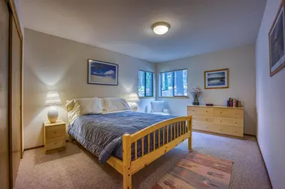 Gallery image of Pinetree Paradise in Dorrington
