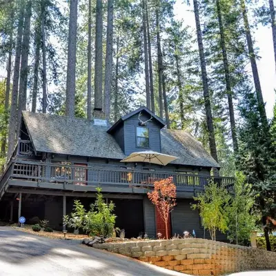 Grey Wolf Manor