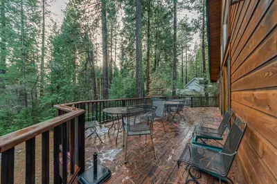 Gallery image of Big Timber Lodge in Arnold