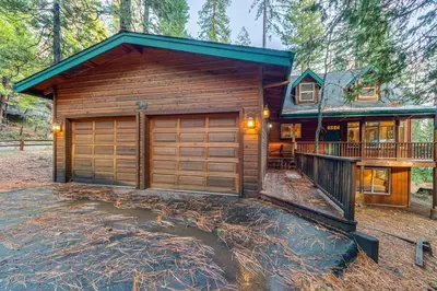 Gallery image of Big Timber Lodge in Arnold