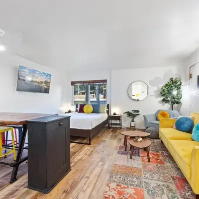 Striking Queen Deluxe Studio w/Kitchenette #114 at Donner Lake Village