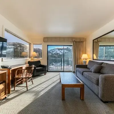 Spacious 1BR Condo w/ Lake View #136 at Donner Lake Village