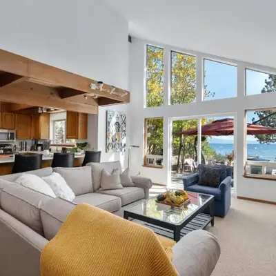 Waves End Lakefront - 3BR Tahoe Vista w Private Sandy Beach