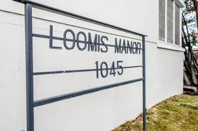 a sign that reads loews minneapolis minnesota at Riverside Luxe: Stylish Designer Retreat in Reno