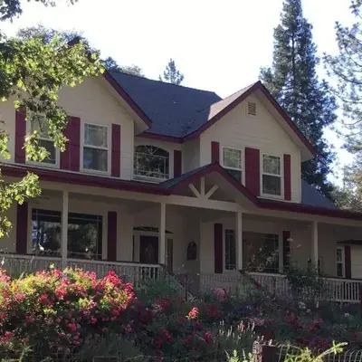 Yosemite Firehouse Inn