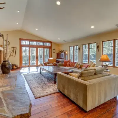 Private Patio and Gas Grill Stunning Truckee Home