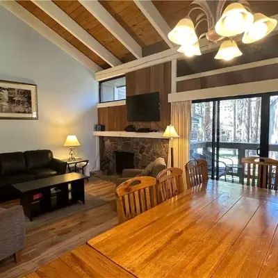 Lakeland Village 403 - Beach Peak Retreat