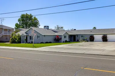 Gallery image of Quaint Hughson Vacation Rental, Walk to Downtown! in Hughson
