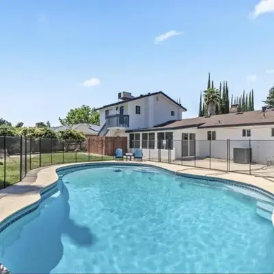 Homey Pool Fun Gameroom Sunnyside Retreat