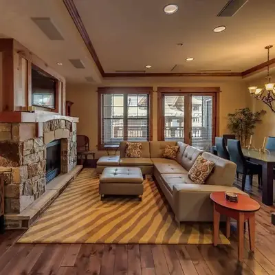 Big Horn Lodge 403 by East West Hospitality