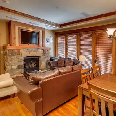 Catamount Lodge 204 by East West Hospitality