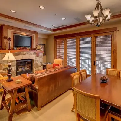 Catamount Lodge 206 by East West Hospitality