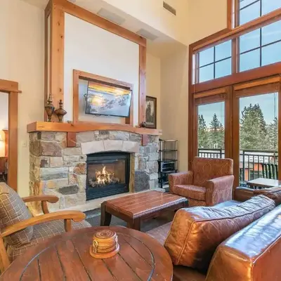 Catamount Lodge 405 by East West Hospitality
