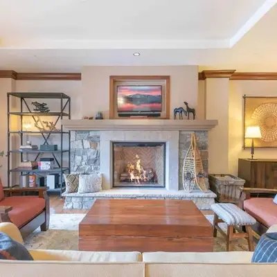 Great Bear Lodge 504 by East West Hospitality