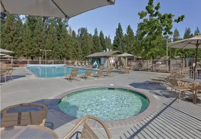 Gallery image of WorldMark Bass Lake - 2BD Sleeps 6 in Bass Lake