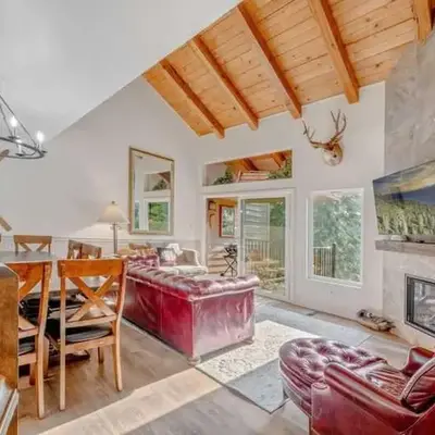 Carnelian Bay 3BR + Loft Near Beach & Trails