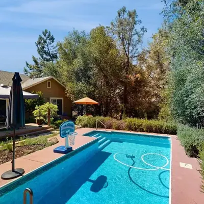 1 Mi to Lake Tulloch Home with Patio Oasis and Pool