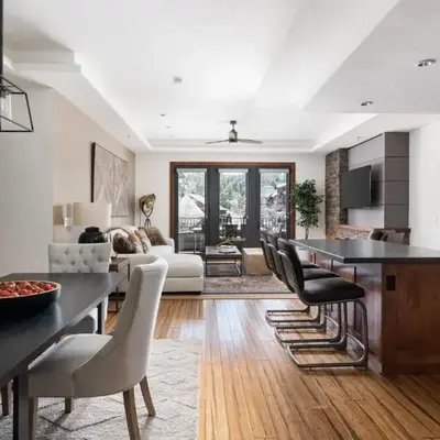 Luxury 4BDR Residence steps from Heavenly Village condo