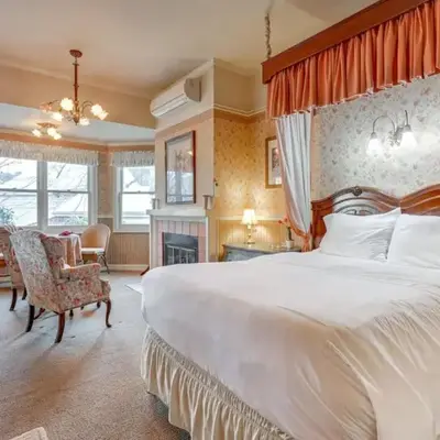 Romantic Victorian Getaway The Garden