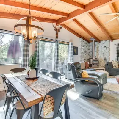 1 Mi to Pine Mountain Lake Marina Yosemite Cabin!