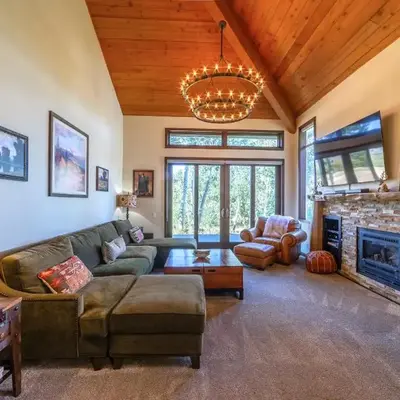 Grand Townhome w/ Meadow Views; Private Garage