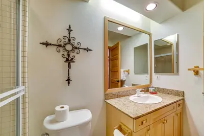 Gallery image of 5 Mi to Skiing Mammoth Lakes Home with Pool Table! in Mammoth Lakes