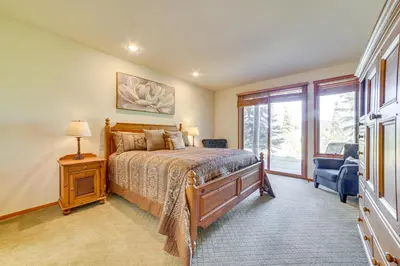 Gallery image of 5 Mi to Skiing Mammoth Lakes Home with Pool Table! in Mammoth Lakes