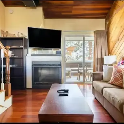 Cozy Condo in Mammoth with 2 parking spots! Ski