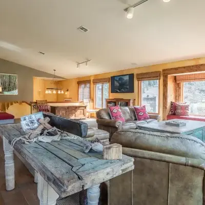 XXL Snowcreek #747 - 5 Bedroom 4 Bathroom Sleeps 12 Pet Friendly