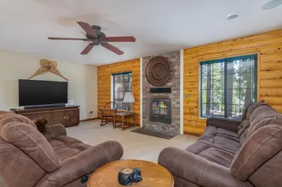 Gallery image of Chaparral Cabin in Arnold