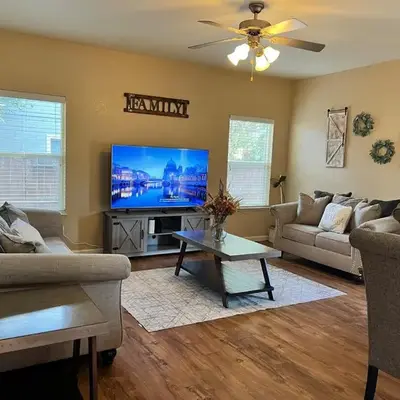 Cozy House in Fallon- 3BedRoom