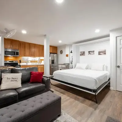 Stunning Deluxe King Studio #124 at Donner Lake Village