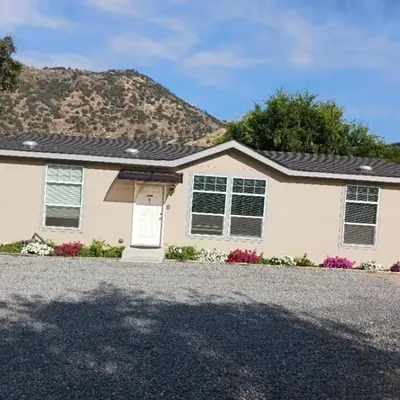 Brand New Scenic Sequoia House