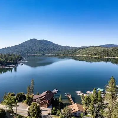 Falls Lake View Winter Special Ends512