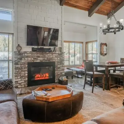 Canyon Slopeside Retreat