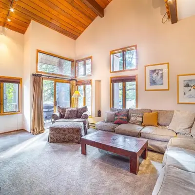 Plush Mammoth Condo w Balcony Views